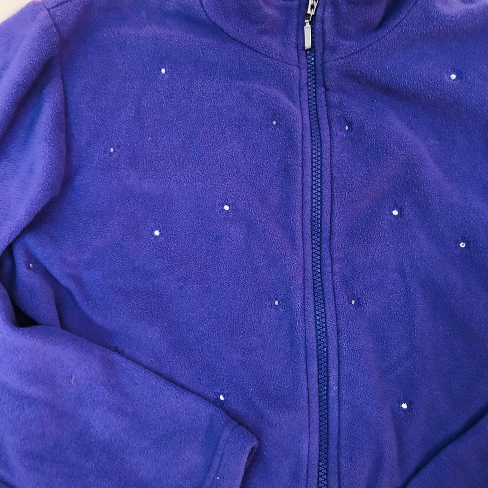 Sweater - Picture 2 of 4